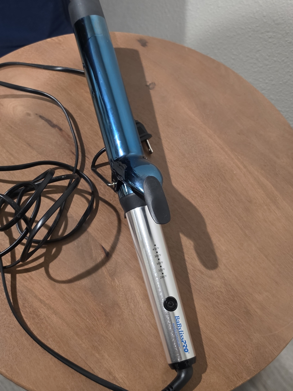BaByliss Blue and Silver Curling Wand